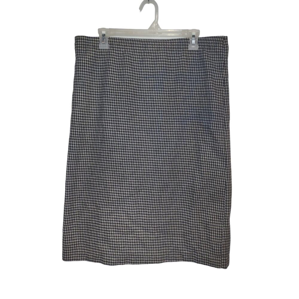 Armondo Women's Skirt Size 8/10